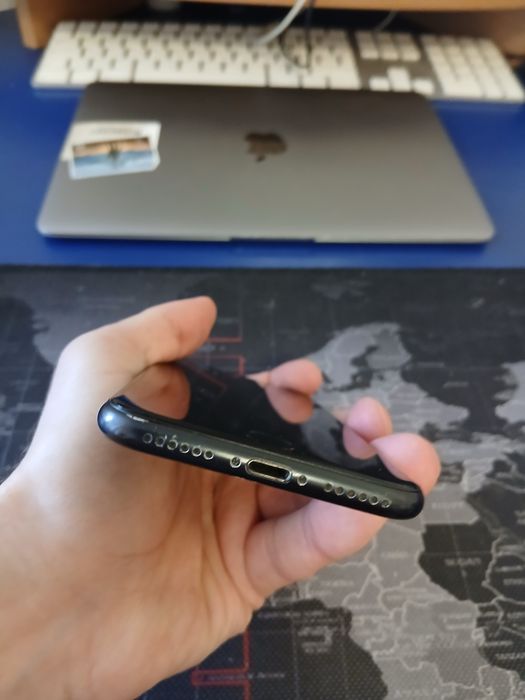 Iphone se 2020 64gb