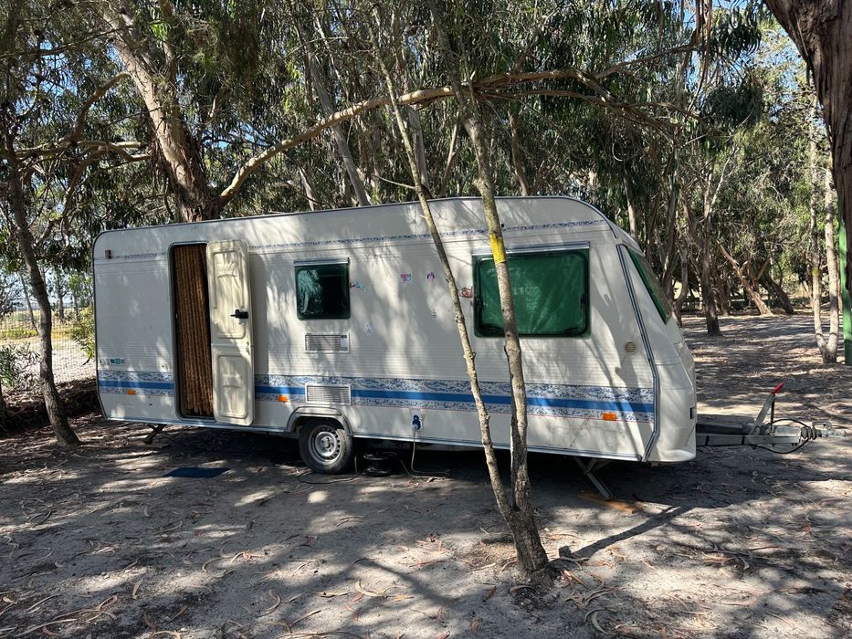 Caravana Adria Unica 542