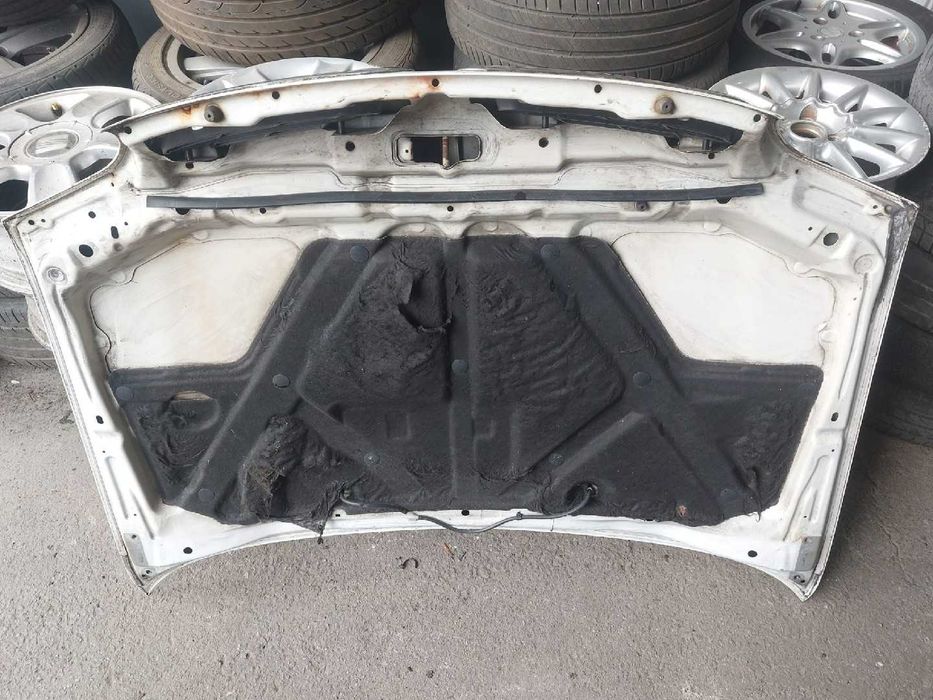 Capot NISSAN Micra II (K11)