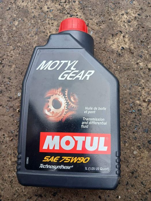 Масло Motul Gear 75w90 упаковка 1 L литр