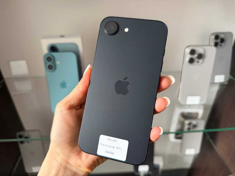 iPhone 16e 128 Gb Neverlock / Магазин + Гарантія