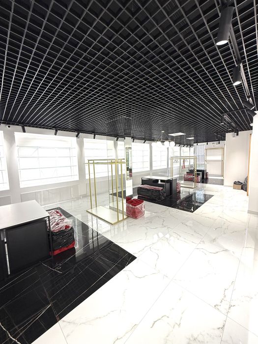 Оренда або продаж торгового приміщення, Львів, вул. Пасічна, 94а