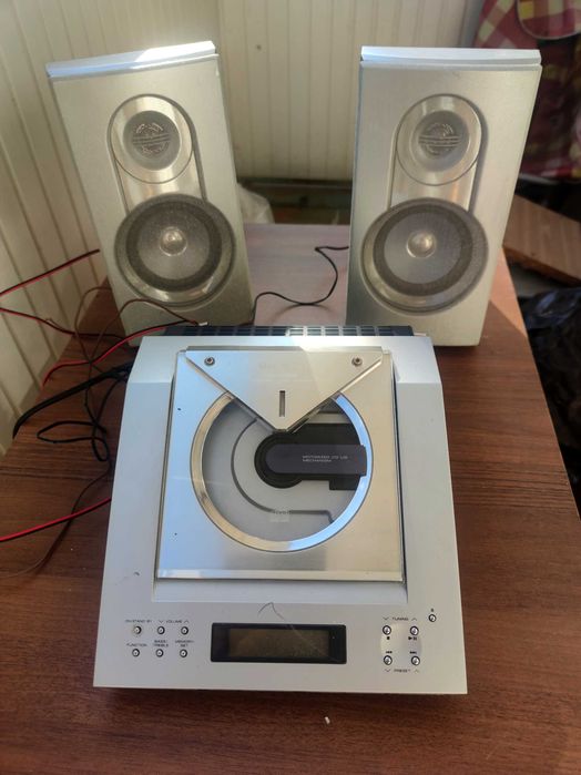 Аудиосистема Sharp XL1000H  с пультом — Осака.