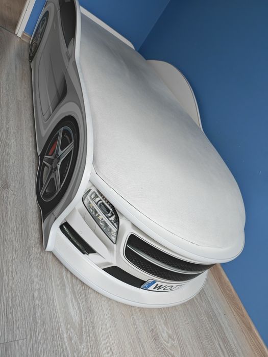 Łóżko dziecięce - samochód