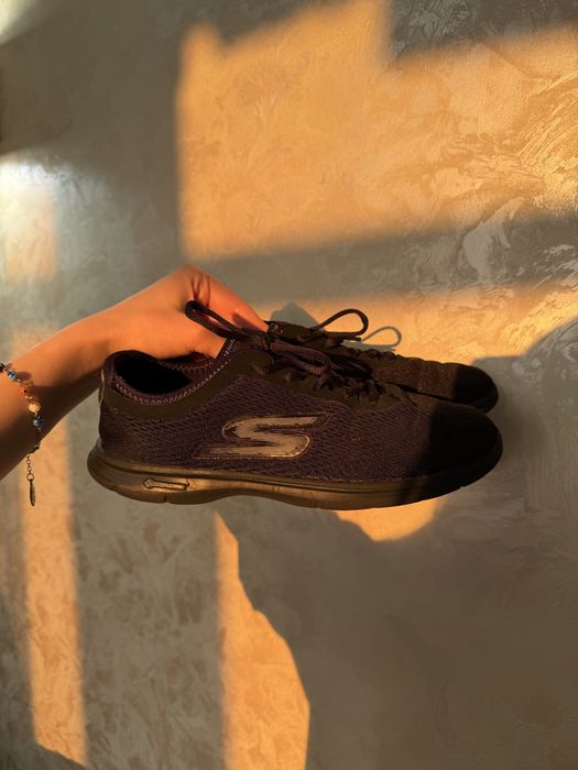 Skechers жіночі 39 р