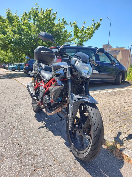 Vendo Moto Benelli BN125, 2023, com 22 mil km