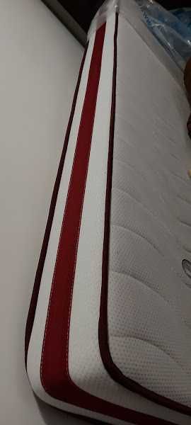 Colchão viscoelástico semi NOVO