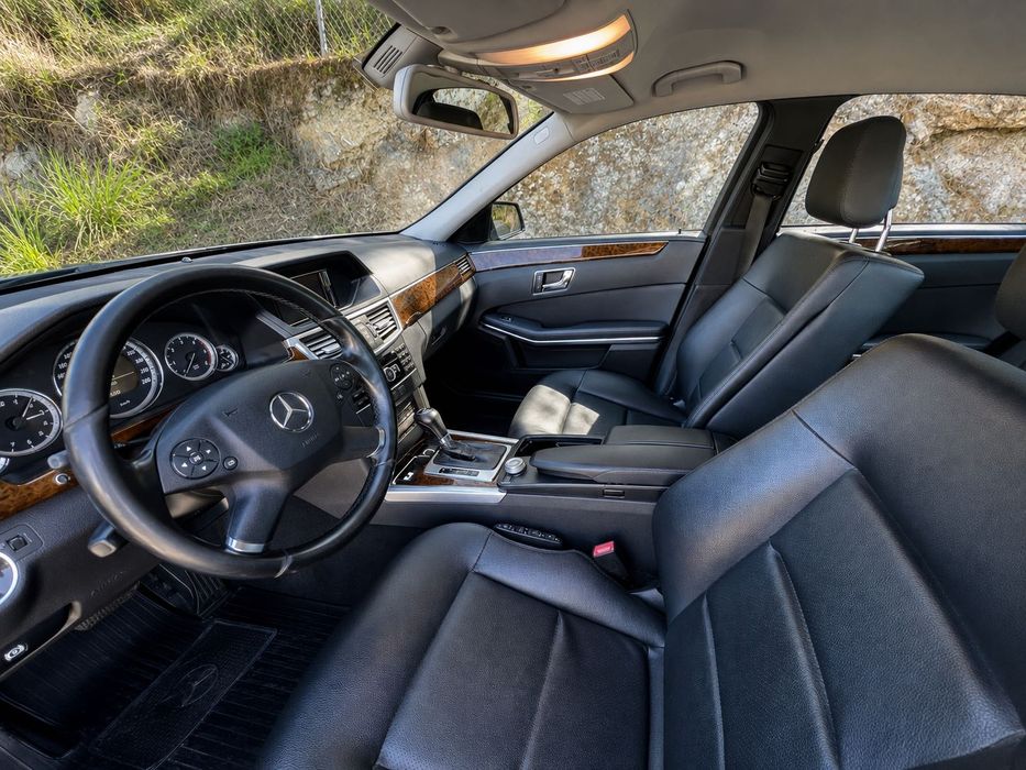 Mercedes-Benz E220 CDI Caixa Automática