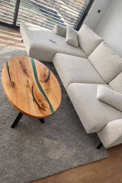 Stolik kawowy okrągły z żywicą epoksydową 80x60 cm x 45 turkus