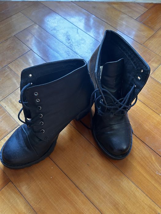 Venda de botas pretas Tino Gonzalez