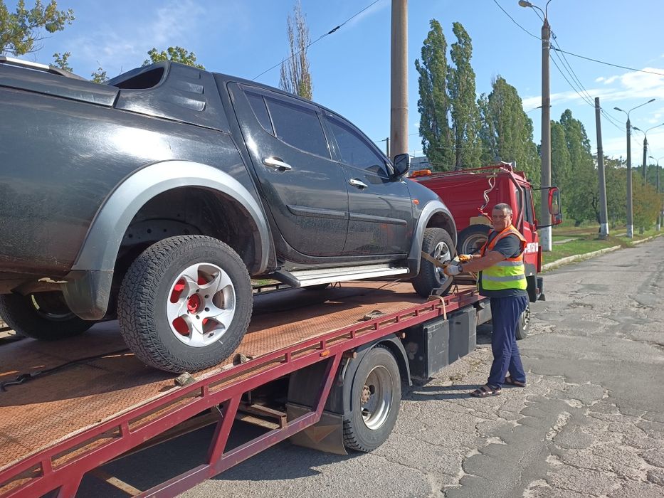 Авто эвакуатор,срочно,не дорого.
