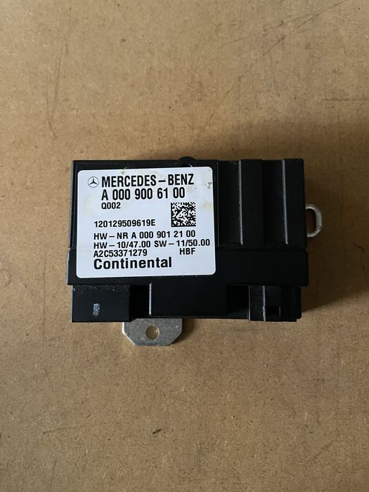 Przekaznik sterownik modul pompy paliwa Mercedes W176 W246 W117 W204