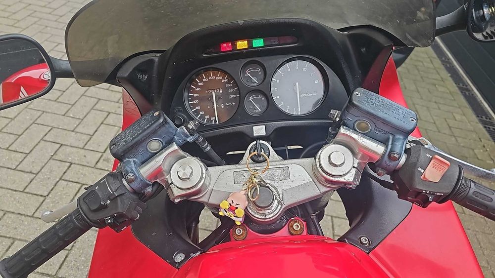 Honda CBR 1000F 1995r