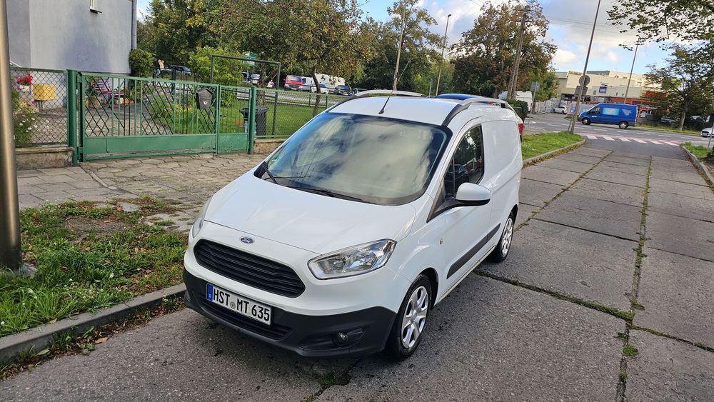 Ford Transit Courier