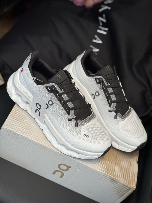 Кросівки On Cloudtilt