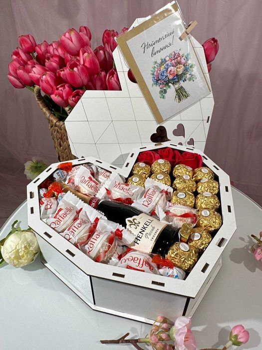ПОД ЛЮБОЙ БЮДЖЕТ! Подарок на 8 марта девушке. Бокс со сладостями