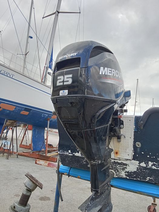 Barco de recreio / pesca