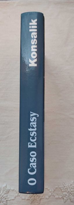 Livro "O caso Ecstasy" - Konsalik