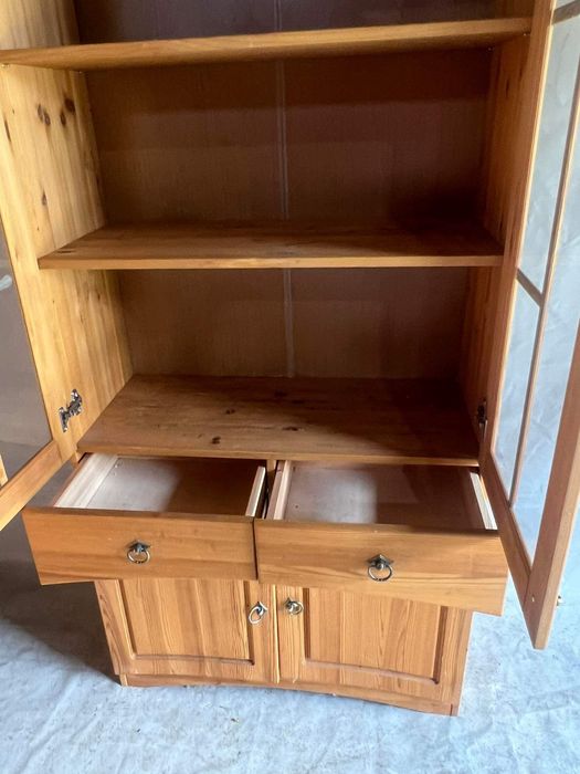 Witryna sosnowa ………