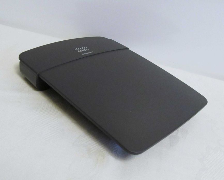 Маршрутизатор (роутер) Cisco Linksys E900 Wireless-N300 беспроводной