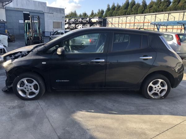 Para peças NISSAN Leaf EV (ZE0)