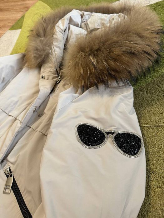 Куртка жіноча розмір М