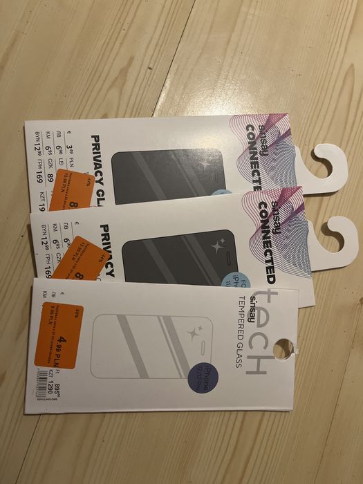 Szklo hartowane x3 szt . Iphone 11 (-50%)