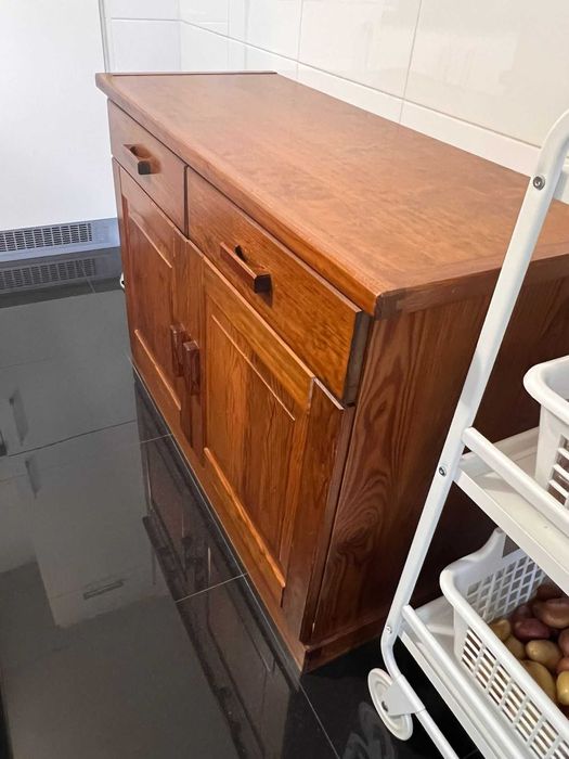 Armário / Aparador de Cozinha em Pinho