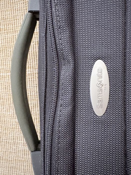 Mala porta fatos Samsonite