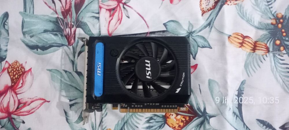 Sprzedam sprawną kartę graficzną MSI GT 640 2gb DDR3