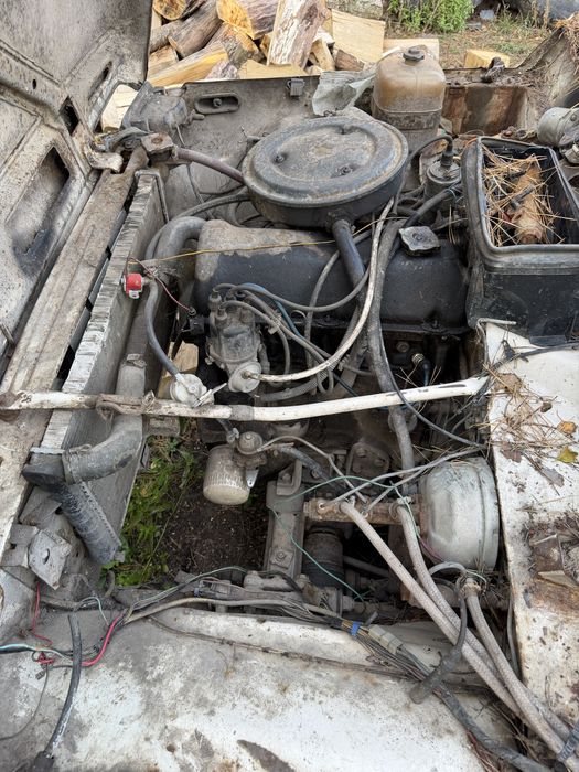 Продам ниву 2121