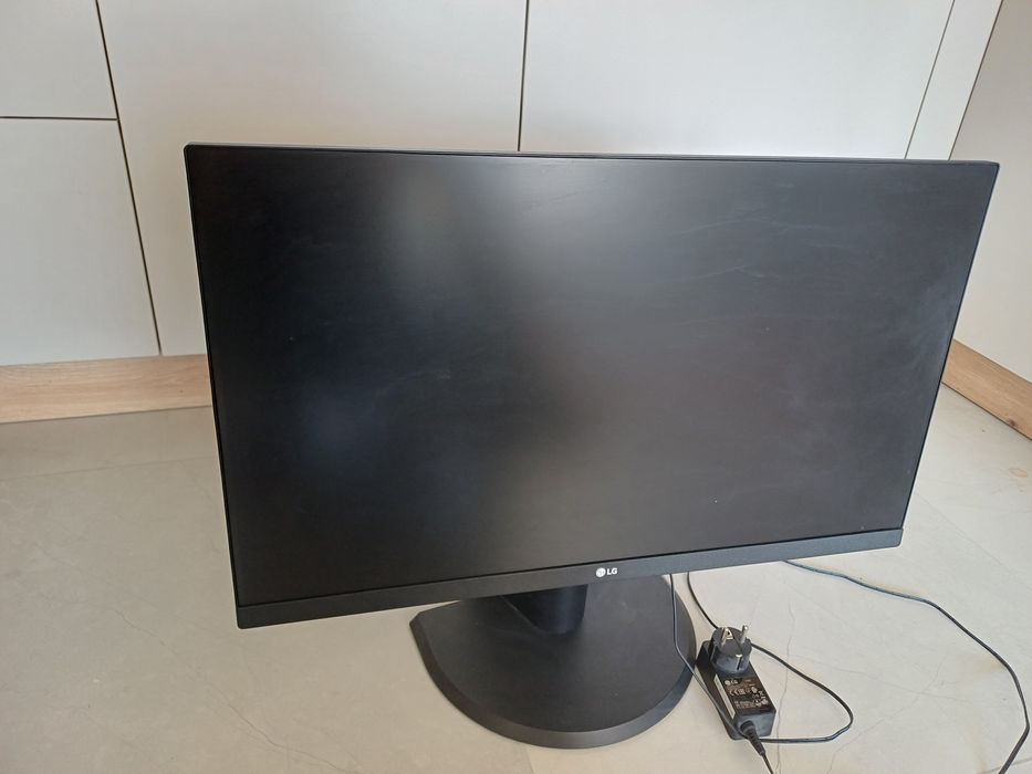 Sprzedam monitor LG