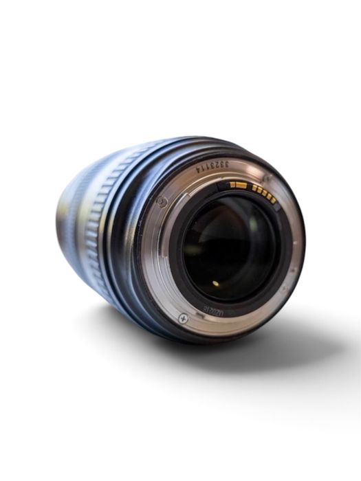 Canon EF 24-70mm f/2.8L USM