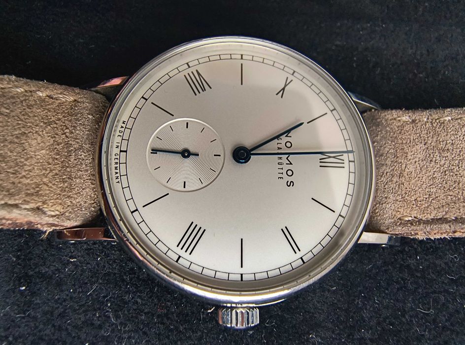 NOMOS Ludwig 33 -stylowy