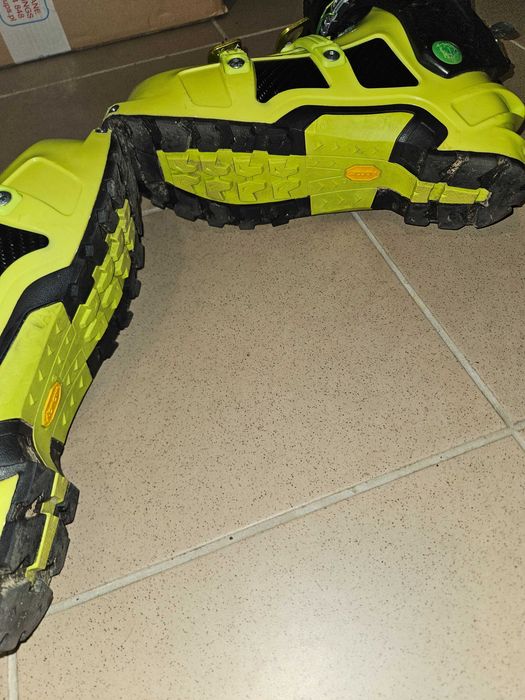 SCOTT Superguide Carbon 28.5