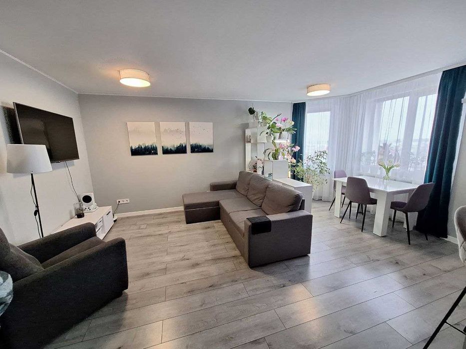 Двоповерхова чотирикімнатна квартира. Газ.