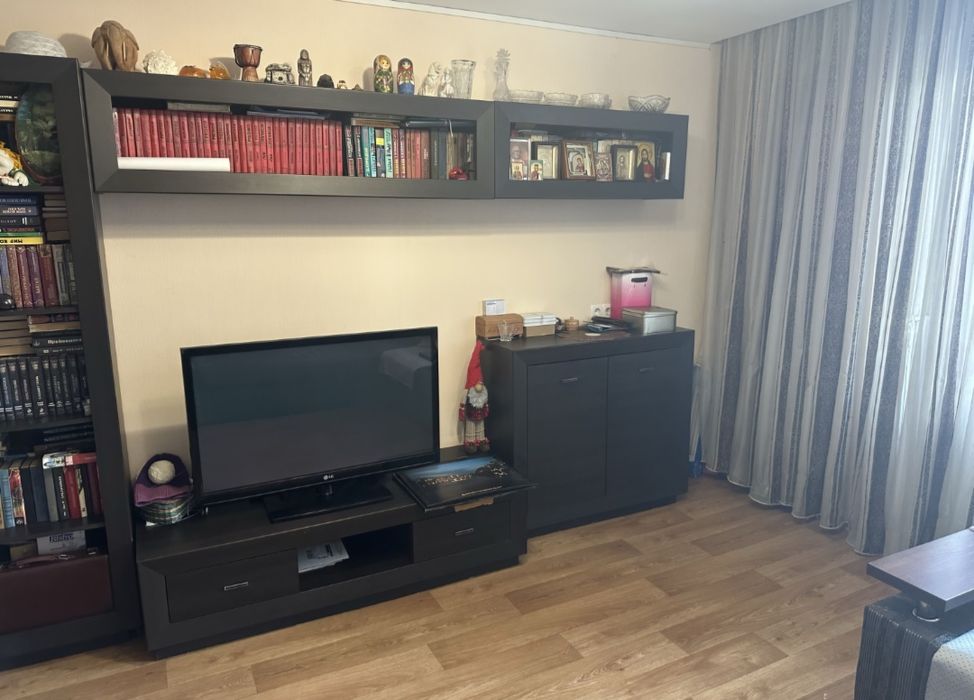 Продажа. Ж/м Победа, 3 комнатная квартира