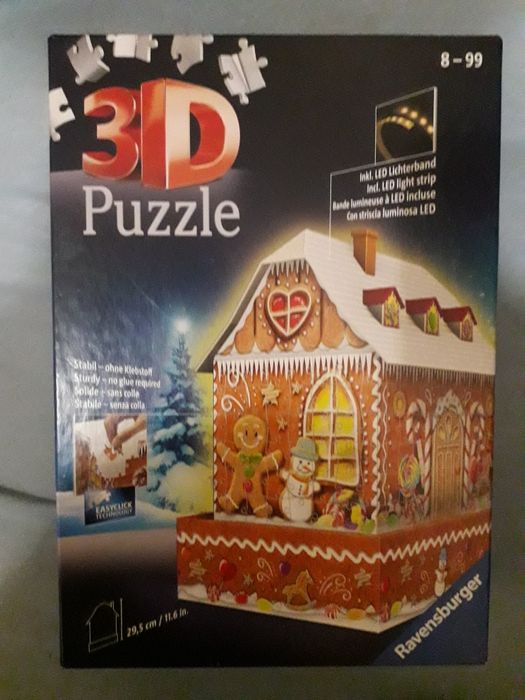 Ravensburger Пряничный доми,  букінгемський палац, стадіон, домик стра