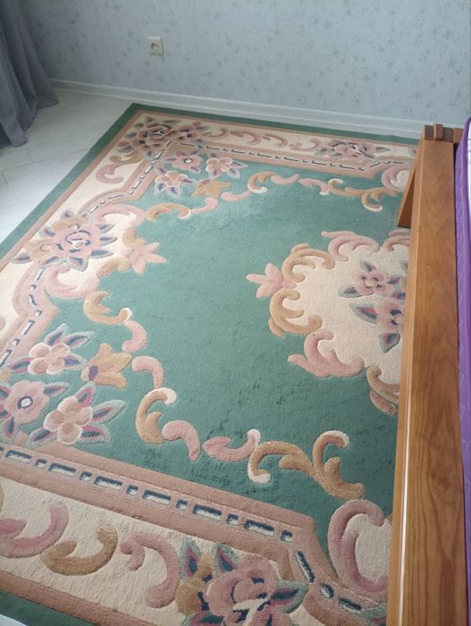 Килим на підлогу!(240/340см)