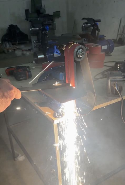 Гріндер стаціонарнай під стрічку 610/50