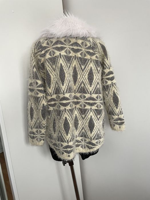 River island kardigan długi  sweter kanarkowy L 40 gruby z futrem