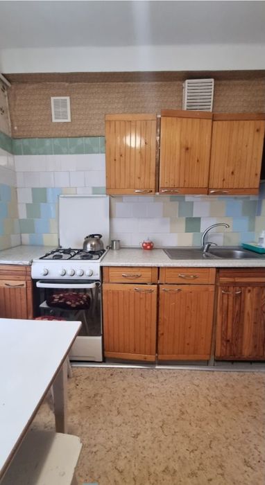 Оренда 1к.кв на Інж-ра Преображенського( Бабурка)