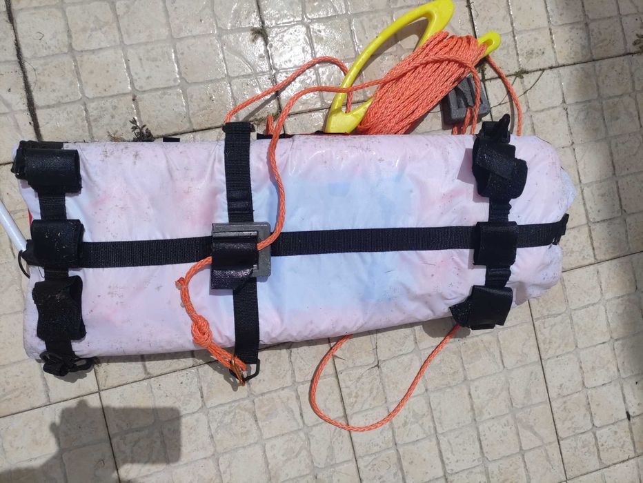 Boia de sinalização/mergulho Omer