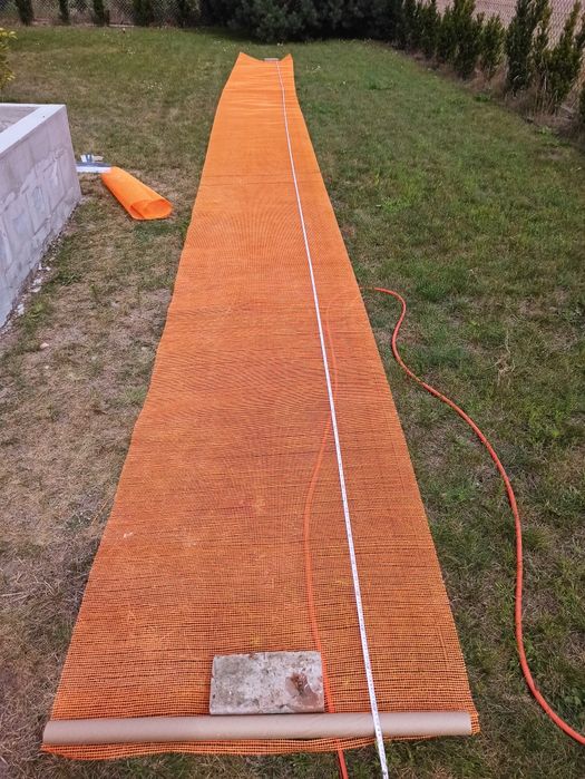 Siatka elewacyjna, narożnik PCV, klej do siatki