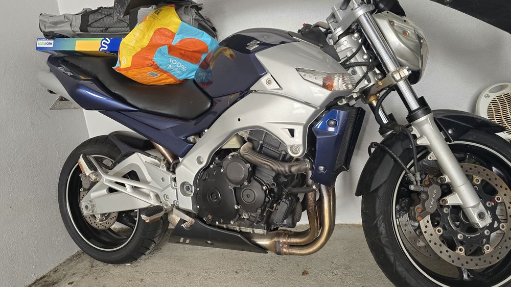 MOTO Suzuki Gsx 600 excelente