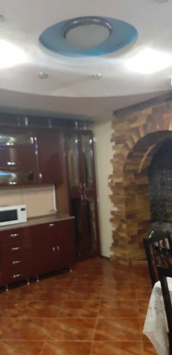 Почасово Подобово