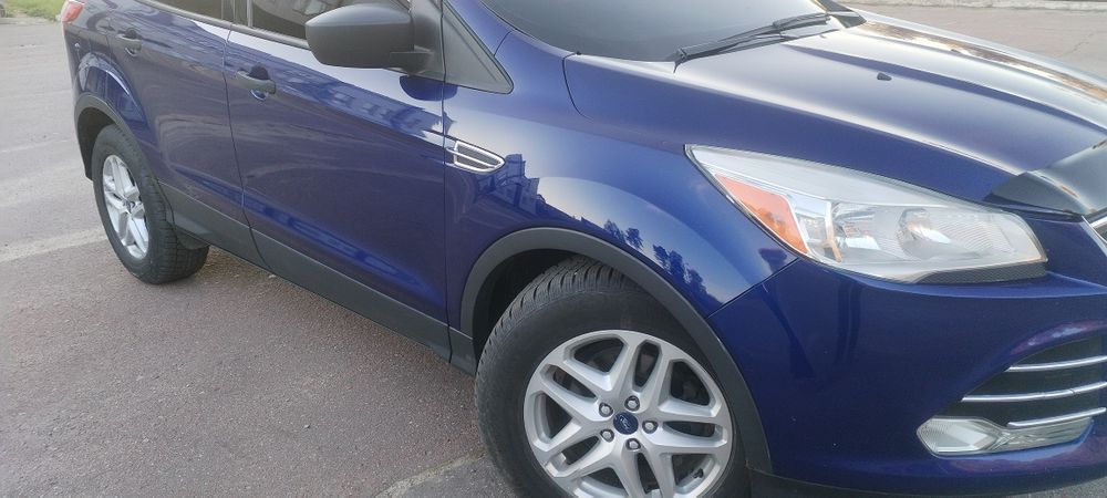 Продам Ford Escape 2.5 Г/Б