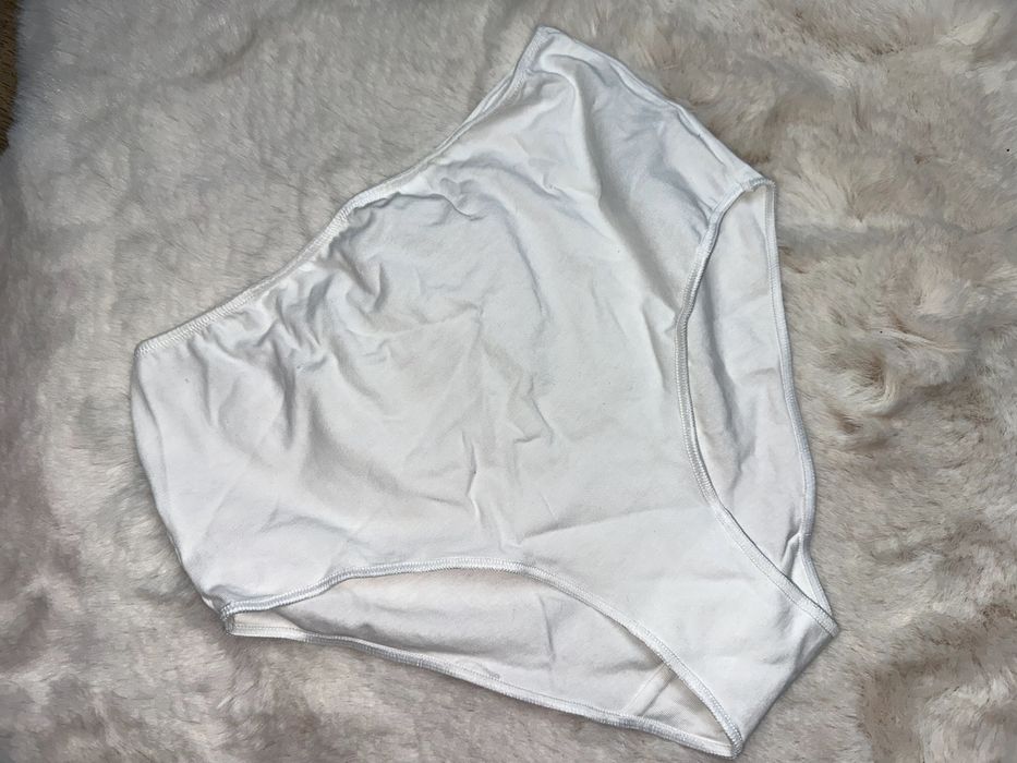 Primark kremowe majtki nowe XS