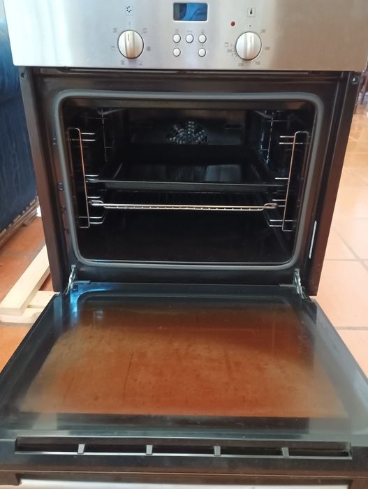 Forno eléctrico encastre Bosch HBN331E1/46,precisar uma resistência.