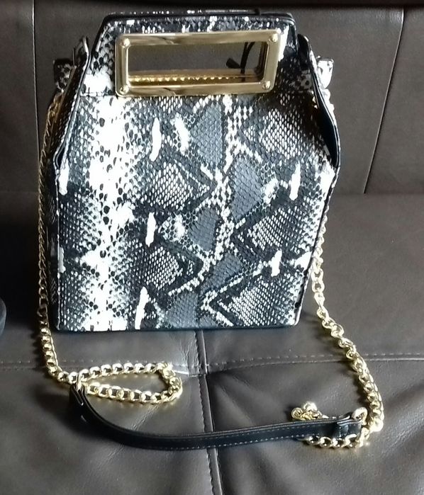 Torebka kuferek motyw węża